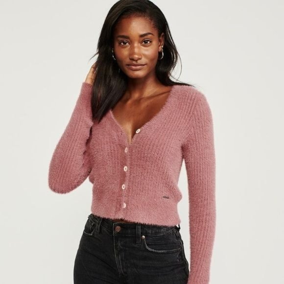 Rose Eyelash Cropped Vneck Cardigan 